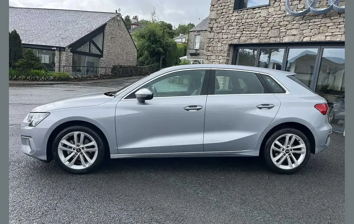 Used Audi A3 Sport 108 HP (79 kW) 2022 Silver Sedan
