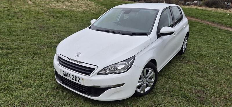 Used Peugeot 308 Active 2014 White Hatchback