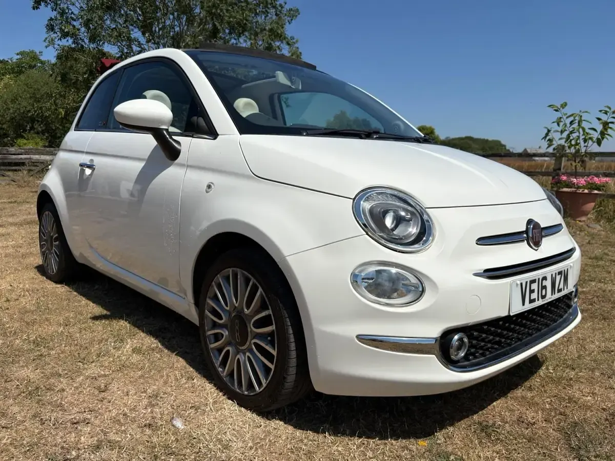 Used Fiat 500C Lounge 2016 White Cabriolet