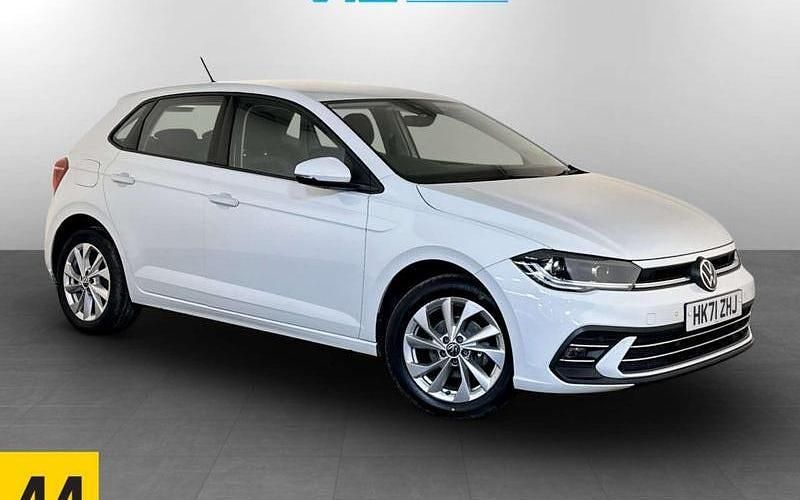 Used VW Polo Style 95 HP (69 kW) 2024 Hatchback