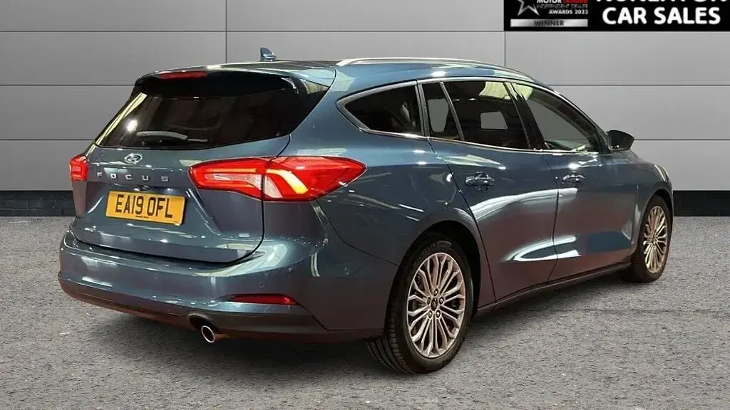 Used Ford Focus Titanium X 150 HP (110 kW) 2019 Blue Estate