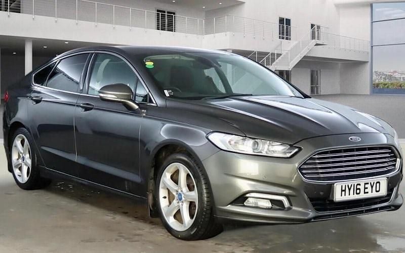 Used 2017 Ford Mondeo Titanium Hatchback | £6,850 (Good price) - Image 1/1