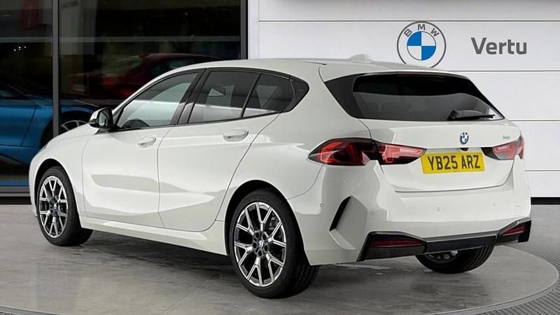 Used BMW 120 Sport Line 168 HP (123 kW) 2025 White Hatchback