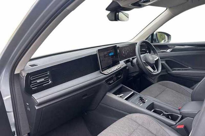 Used VW Tiguan Match 150 HP (110 kW) 2025 Oyster silver SUV