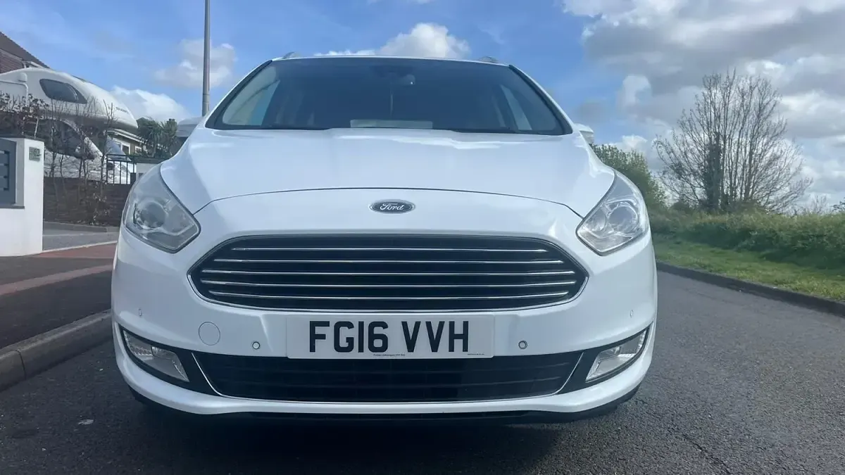 Used Ford Galaxy Titanium 2016 White MPV
