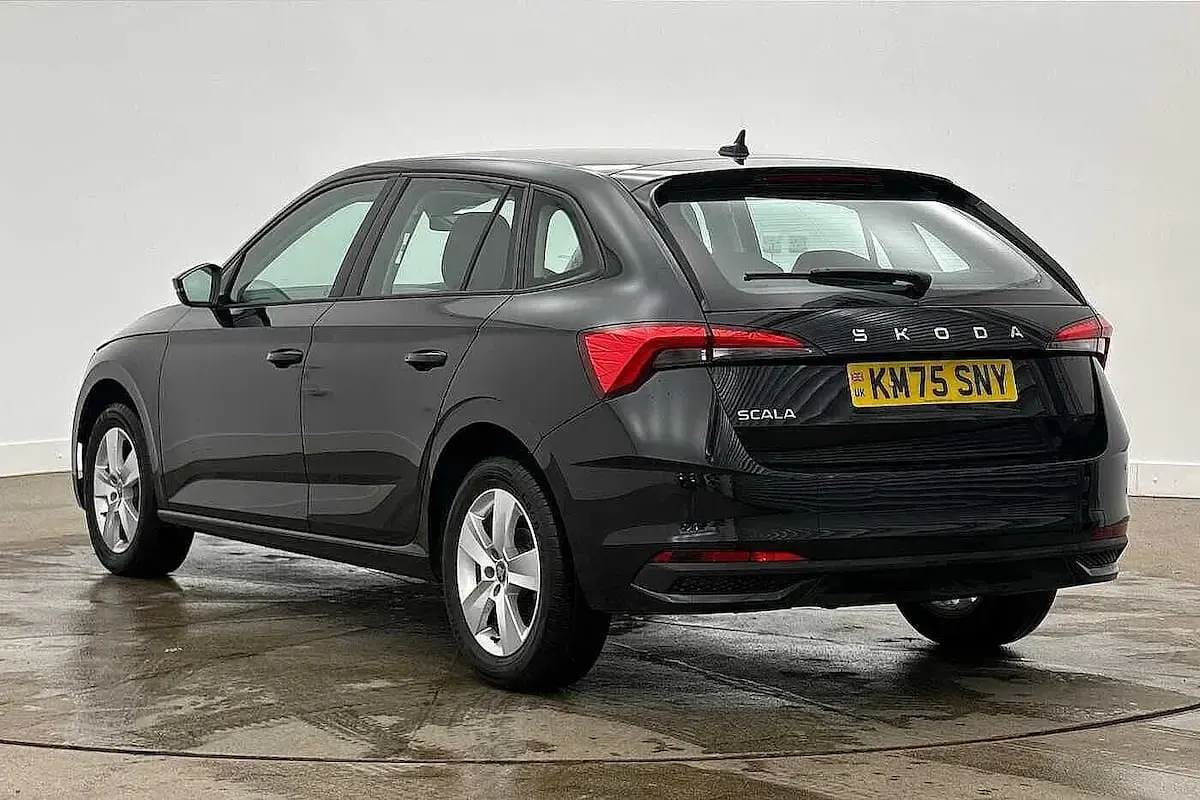 Used Skoda Scala SE 113 HP (83 kW) 2025 Black magic pearl effect Hatchback