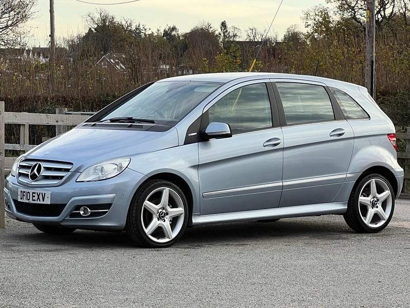 Blue Used 2010 Mercedes B160 MPV | £2,995 (Good price) - Image 1/3