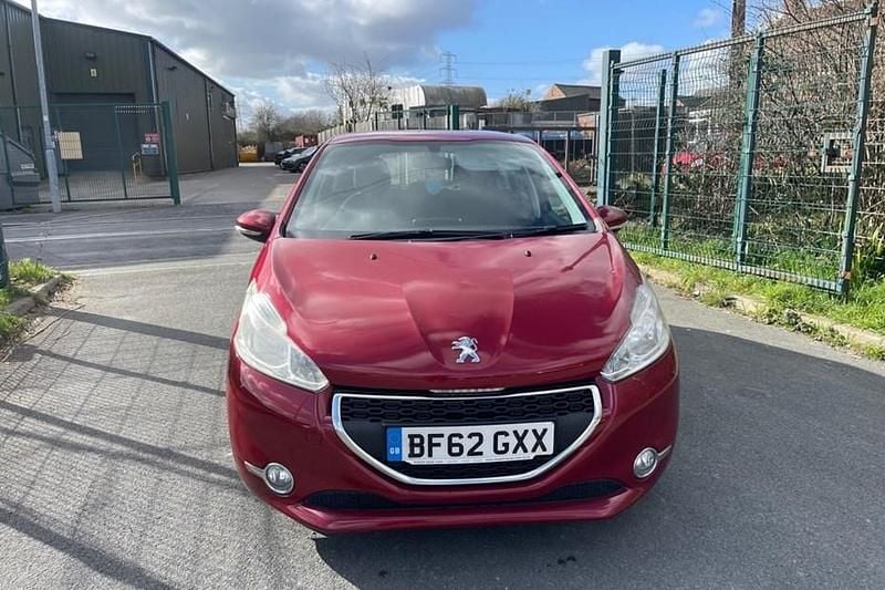 Used Peugeot 208 Active 2012 Red Hatchback