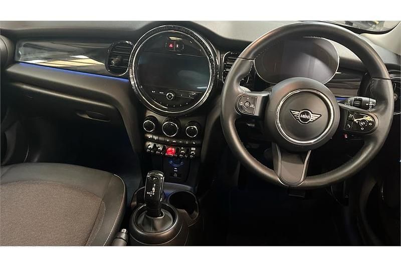 Used Mini Cooper Comfort 136 HP (100 kW) 2023 Silver Hatchback