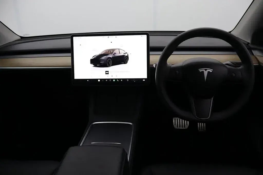 Used Tesla Model Y Performance 392 kW (534 HP) 2024 Black SUV