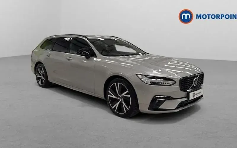 Used Volvo V90 Plus 197 HP (144 kW) 2023 Estate