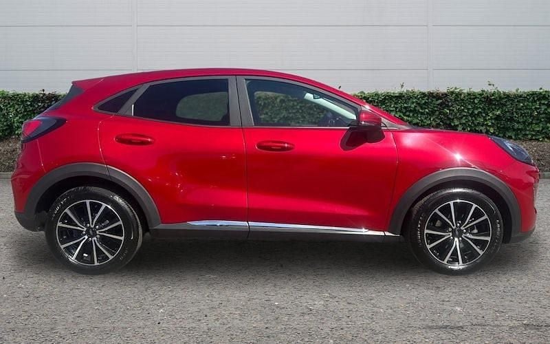 Used Ford Puma Titanium 125 HP (91 kW) 2023 Red SUV
