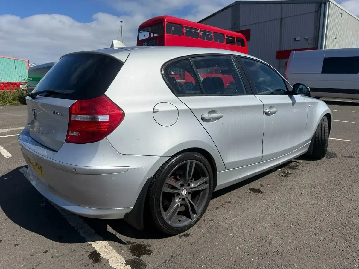 Used BMW 118 2009 Silver Hatchback