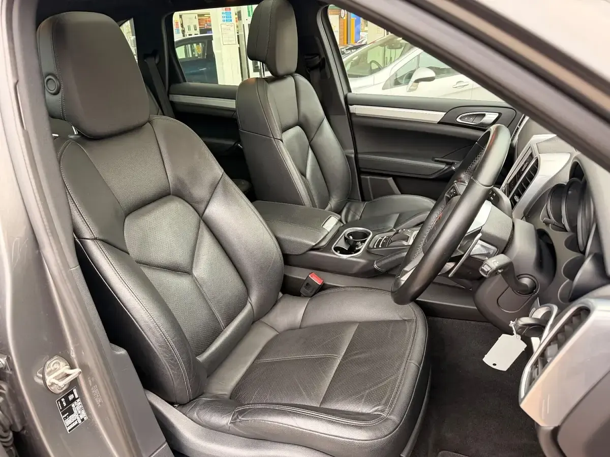 Used Porsche Cayenne 2017 Grey SUV