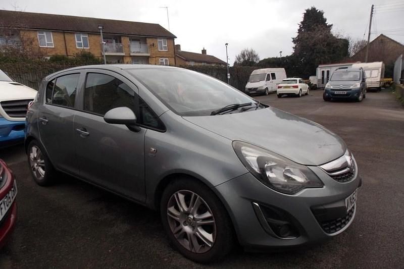 Silver Used 2013 Vauxhall Corsa Hatchback | £2,295 (Good price) - Image 1/1