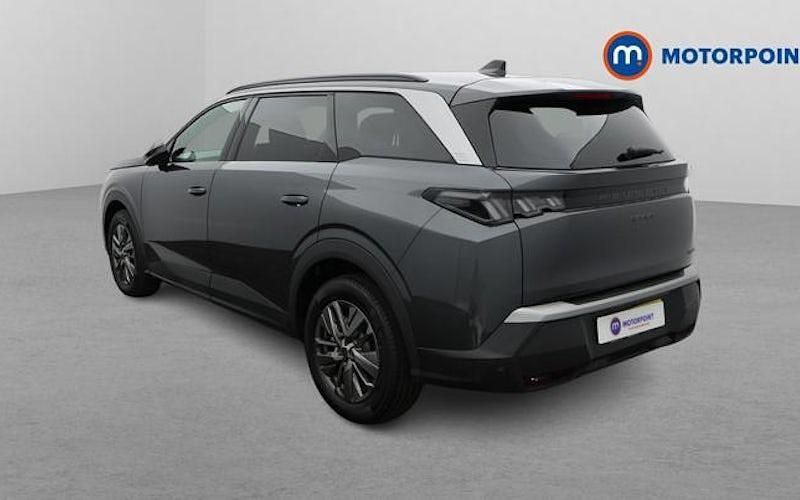 Used Peugeot 5008 Allure 145 HP (106 kW) 2025 Grey SUV