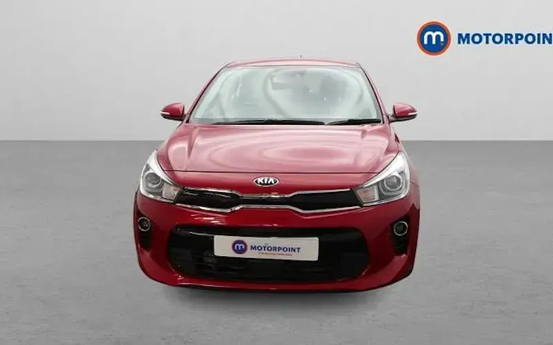 Used Kia Rio 99 HP (72 kW) 2018 Red Hatchback