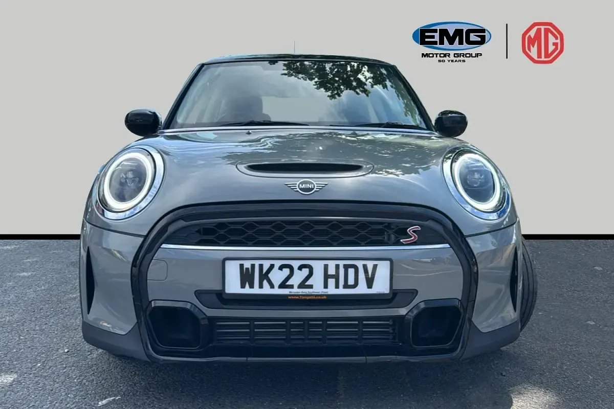 Used Mini Cooper S Classic 178 HP (130 kW) 2022 Grey Hatchback