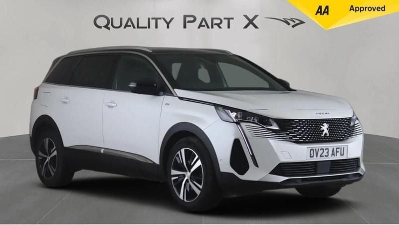 Used Peugeot 5008 GTi 130 HP (95 kW) 2023 White SUV