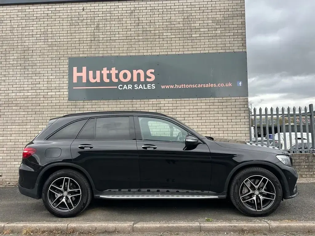 Used Mercedes GLC250 AMG line 204 HP (150 kW) 2015 Black SUV