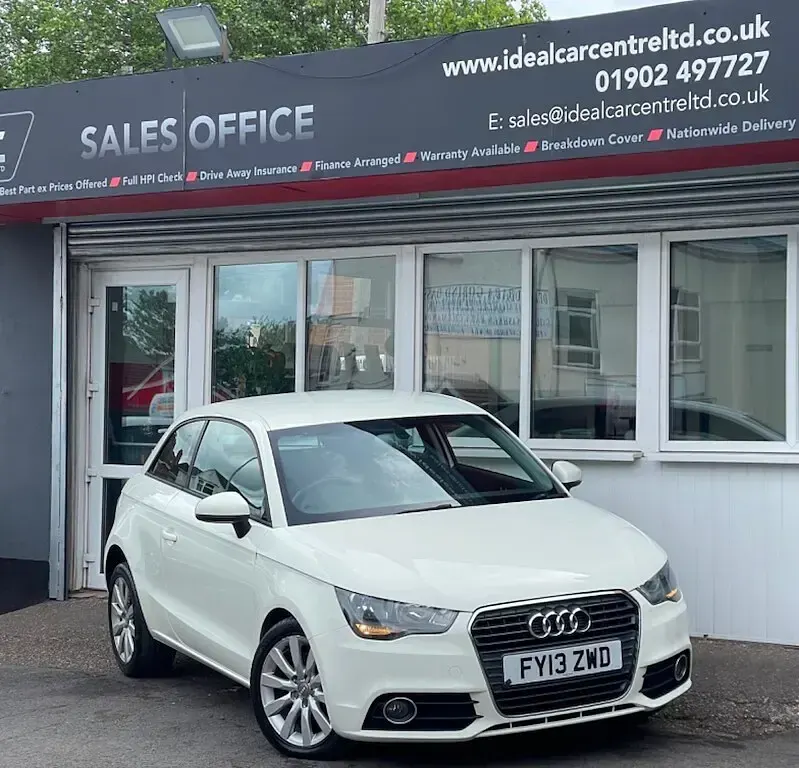 Used Audi A1 Sport 122 HP (89 kW) 2013 White Hatchback