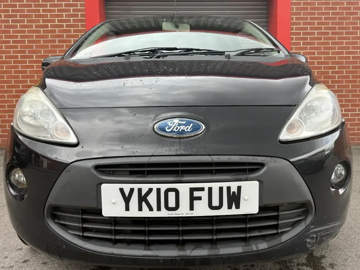 Used Ford Ka 69 HP (50 kW) 2010 Black Hatchback