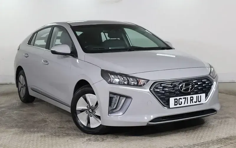 Used Hyundai Ioniq Premium 141 HP (103 kW) 2021 Hatchback