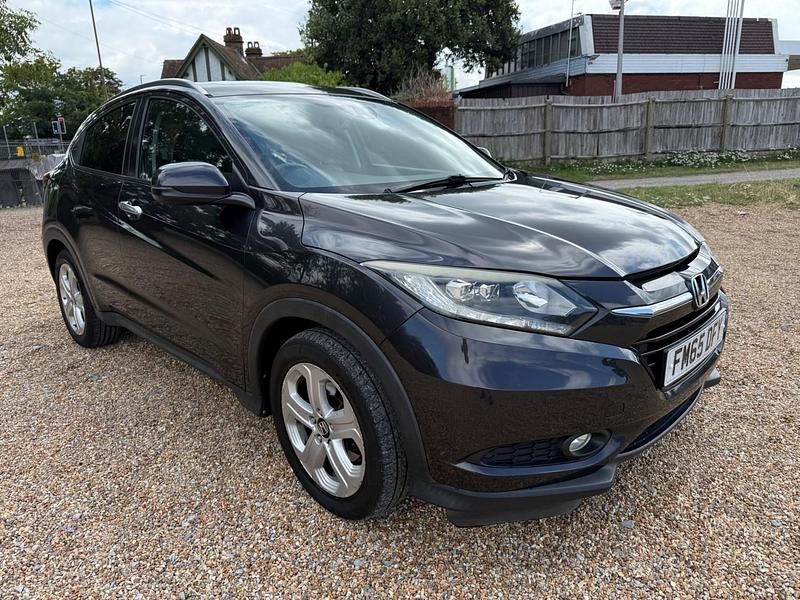 Black Used 2015 Honda HR-V EX SUV | £6,395 (Fair price) - Image 1/4