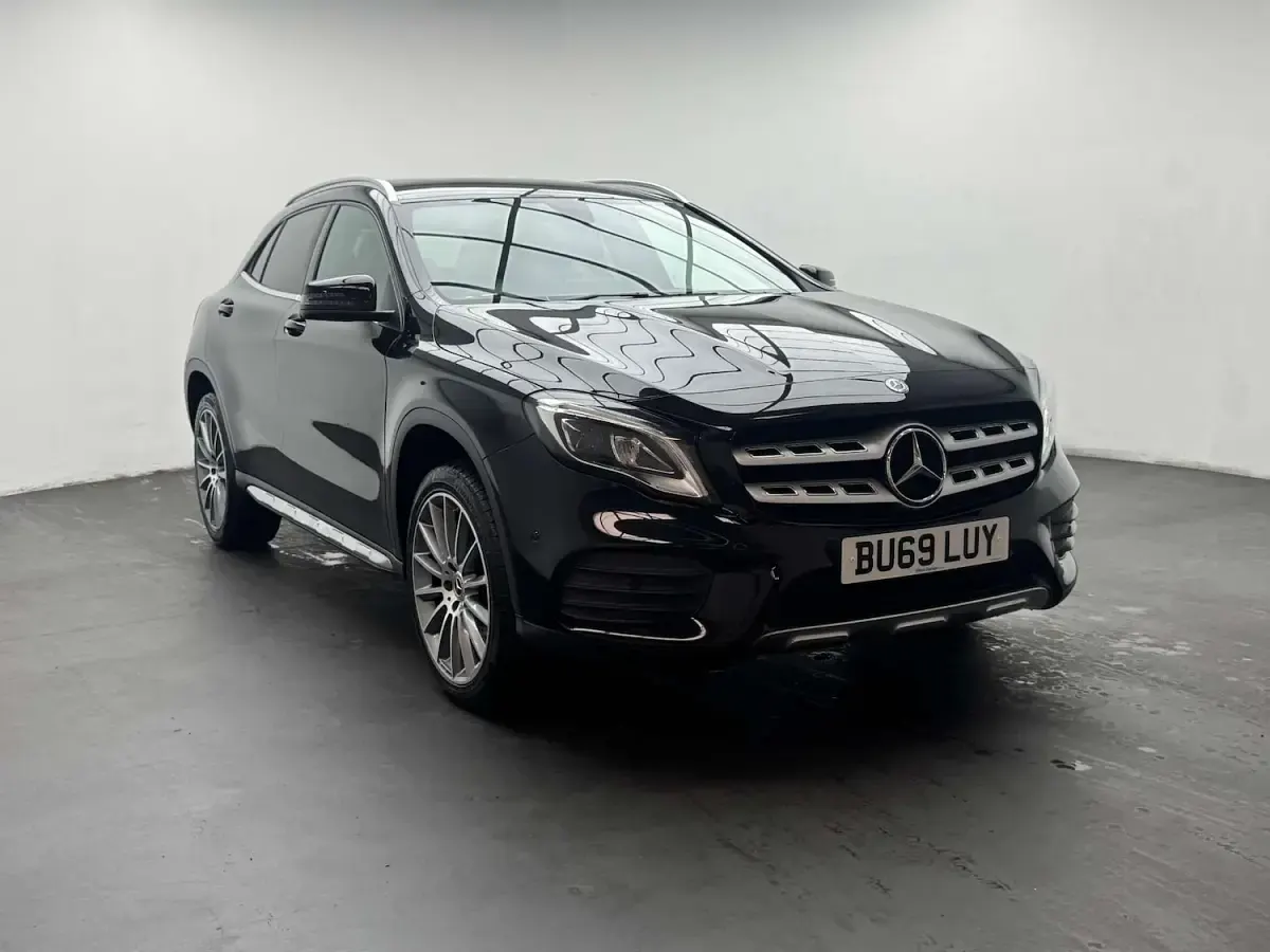 Used Mercedes GLA200 AMG line 156 HP (114 kW) 2019 Black SUV