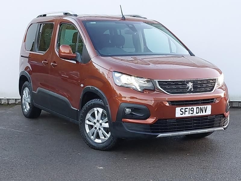 Bronze Used 2019 Peugeot Rifter Allure MPV | £14,798 (A bit pricey) - Image 1/4