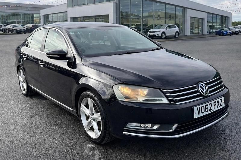 Used VW Passat SE 140 HP (102 kW) 2012 Black Sedan