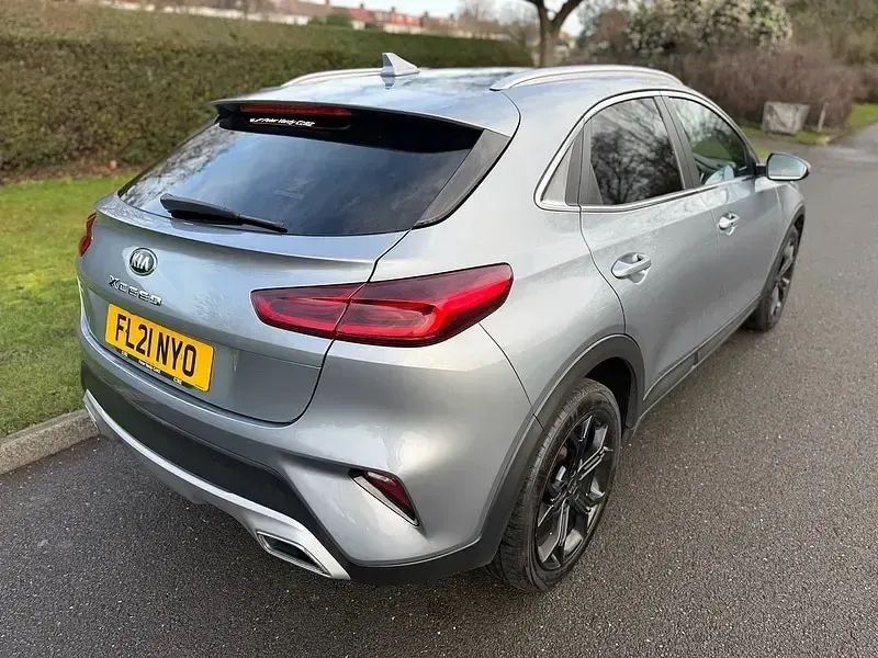 Used Kia XCeed 160 HP (117 kW) 2021 Silver SUV