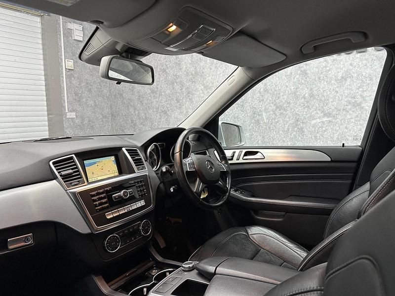 Used Mercedes ML250 204 HP (150 kW) 2012 Silver SUV