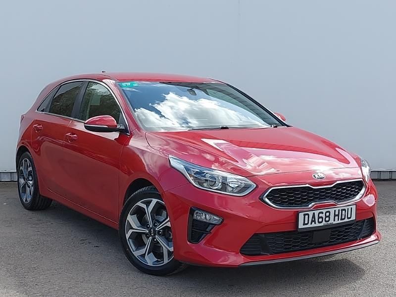Used Kia Ceed 2018 Red Hatchback