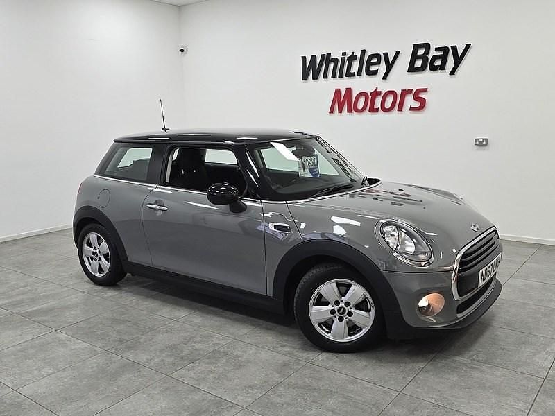 Grey Used 2018 Mini Cooper Hatch Hatchback | £10,990 (Super price) - Image 1/4