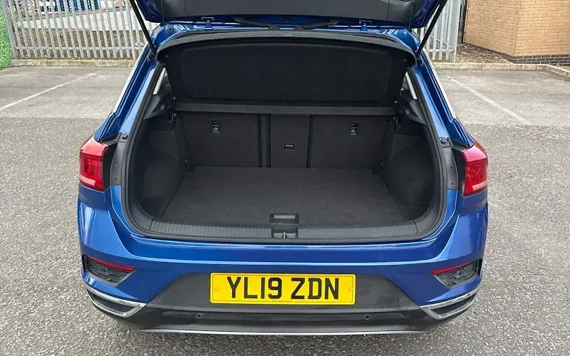 Used VW T-Roc SE 116 HP (85 kW) 2020 SUV
