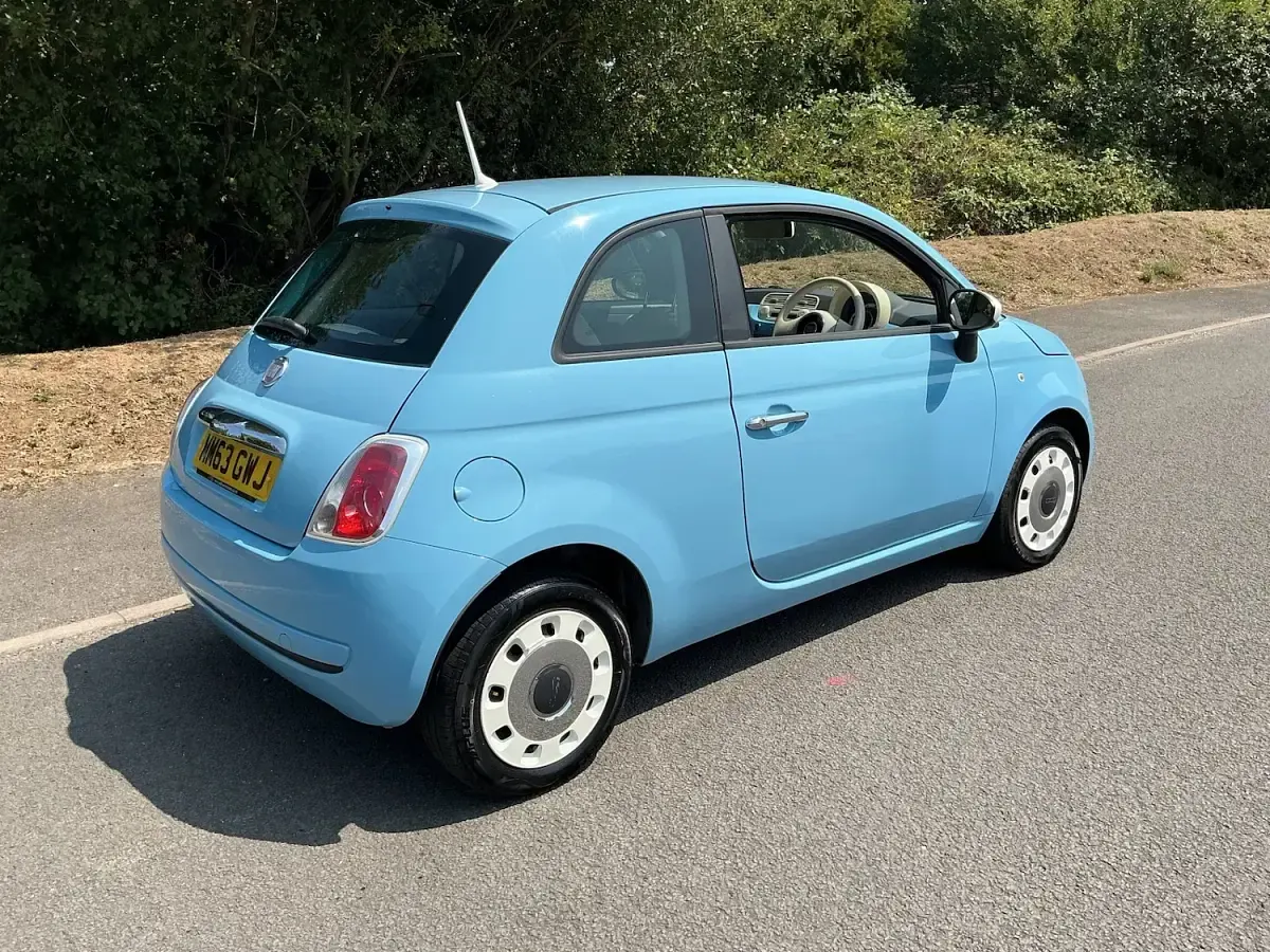 Used Fiat 500 69 HP (50 kW) 2014 Blue Hatchback