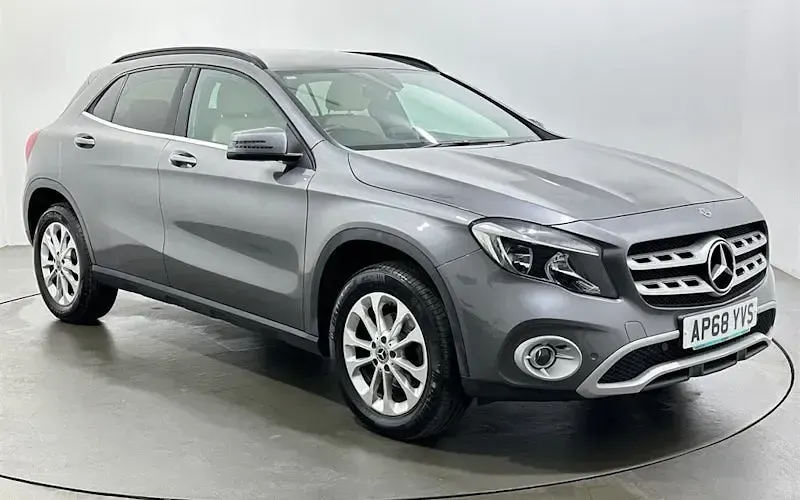 Used Mercedes GLA200 Executive 156 HP (114 kW) 2019 SUV
