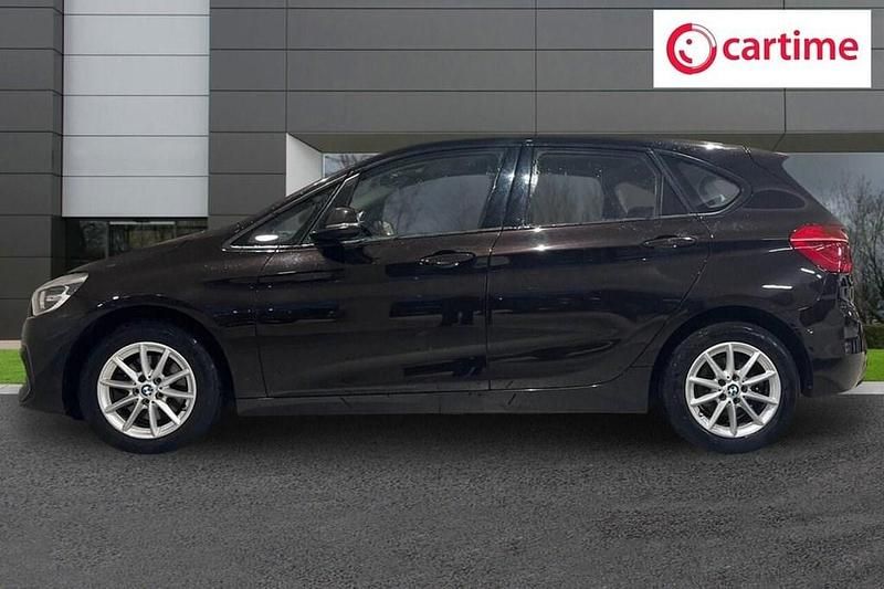 Used BMW 220 Comfort Edition 192 HP (141 kW) 2020 Brown Hatchback