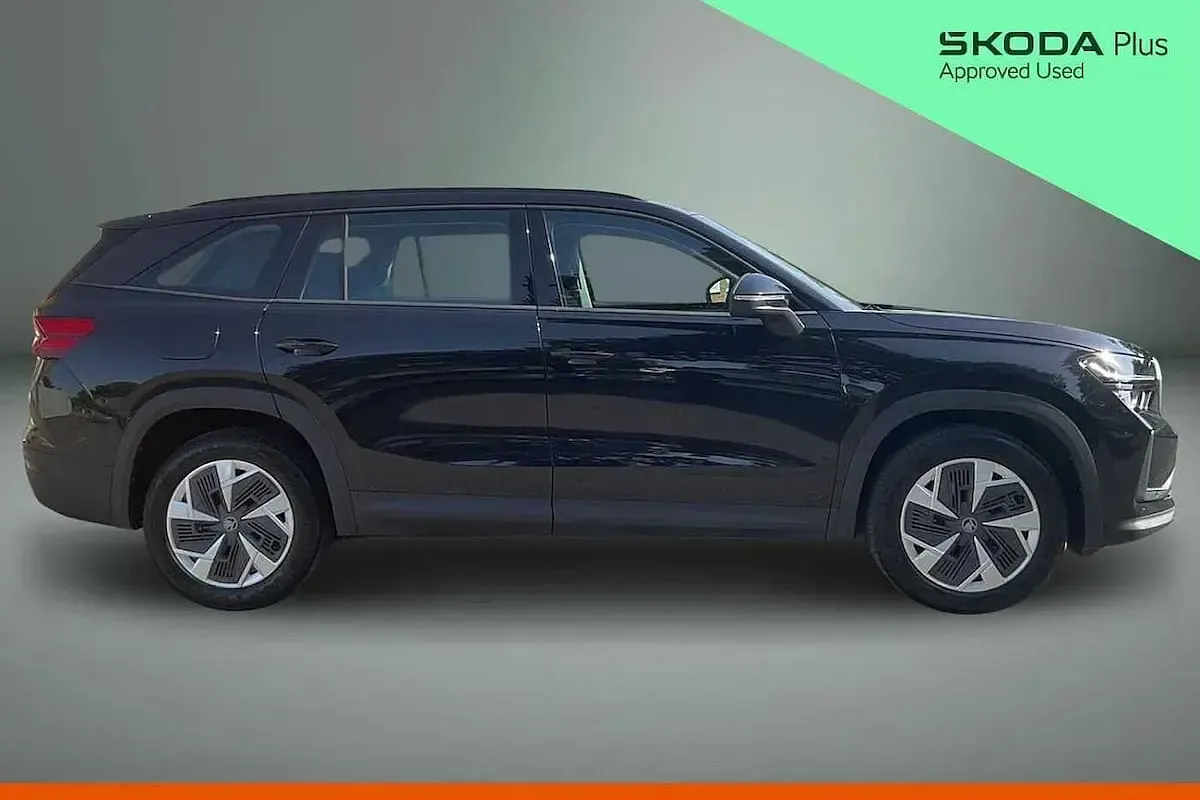 Used Skoda Kodiaq SE 150 HP (110 kW) 2025 Black magic pearl effect SUV
