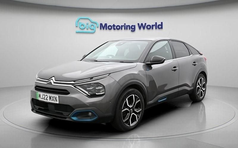 Begagnad Citroën e-C4 Shine 100 kW (136 HK) 2021 Grå Halvkombi