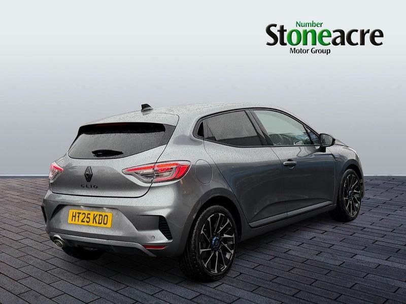 Used Renault Clio V Esprit Alpine 90 HP (66 kW) 2025 Grey Hatchback