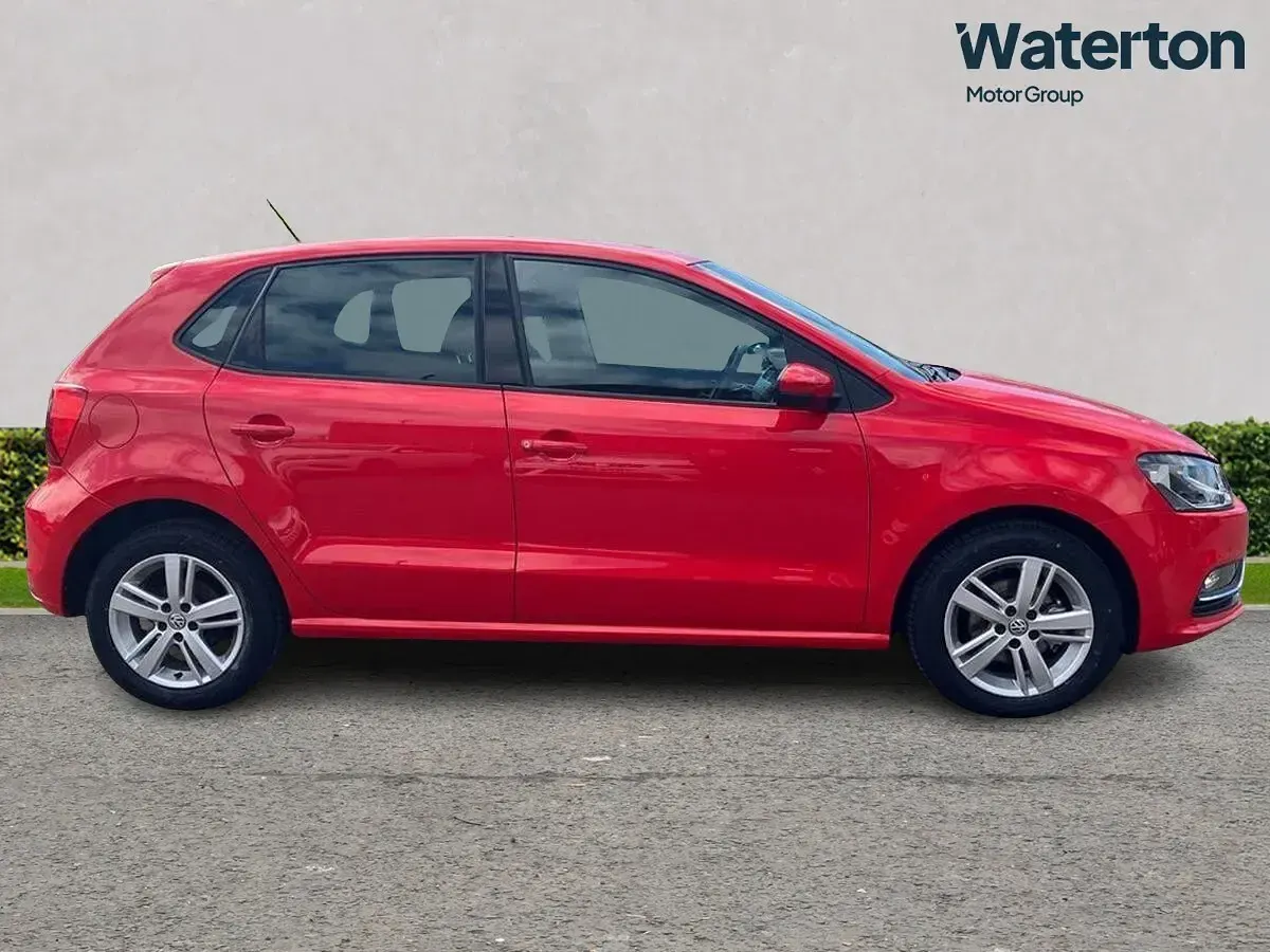 Used VW Polo Edition 90 HP (66 kW) 2017 Red Hatchback