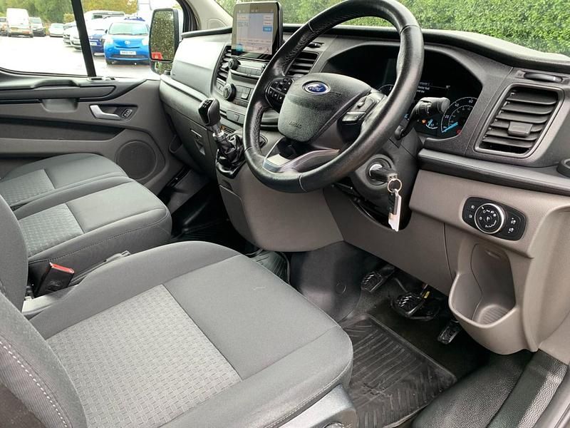 Used Ford Transit Custom Trend 130 HP (95 kW) 2020 Silver Van