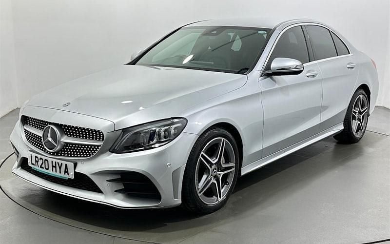 Usado Mercedes C220 AMG line 194 HP (142 kW) 2019 Prateado Sedan