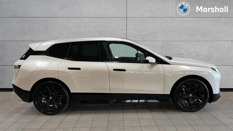 Used BMW iX M Sport 236 kW (322 HP) 2022 White SUV