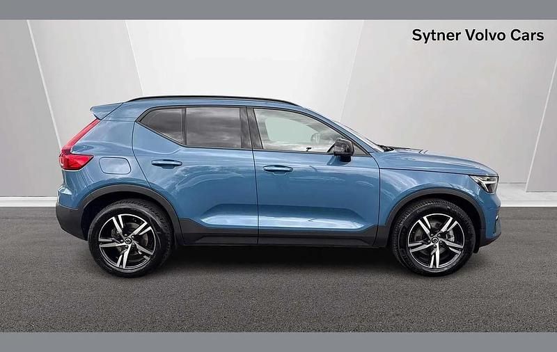 Used Volvo XC40 Plus 161 HP (118 kW) 2023 Blue SUV