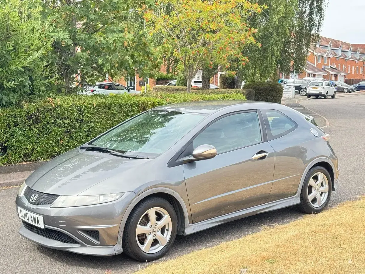 Used Honda Civic Type S 98 HP (72 kW) 2010 Silver Hatchback