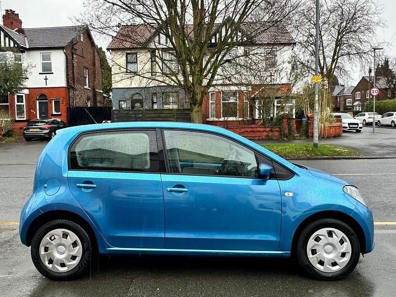 Begagnad Seat Mii SE 2017 Blå Halvkombi
