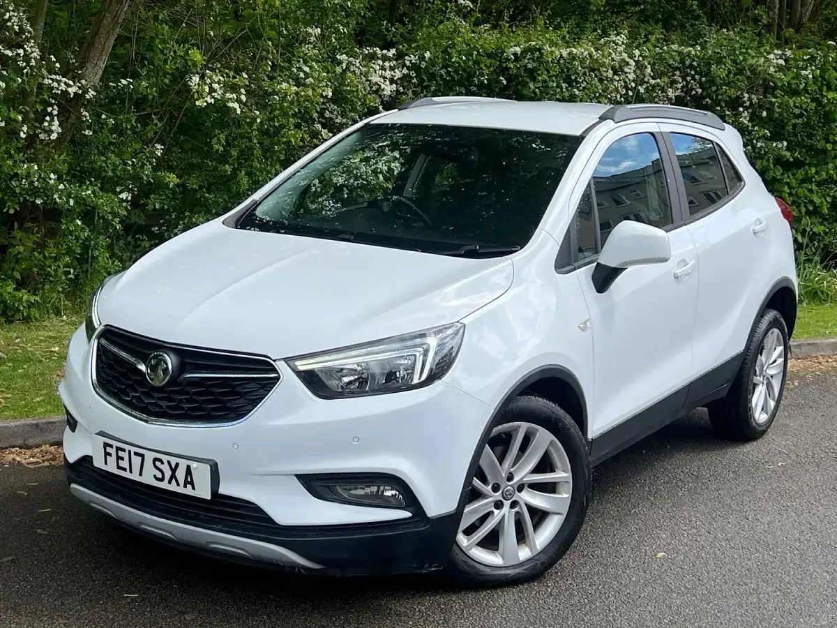 Used Vauxhall Mokka X Active 140 HP (102 kW) 2017 White SUV